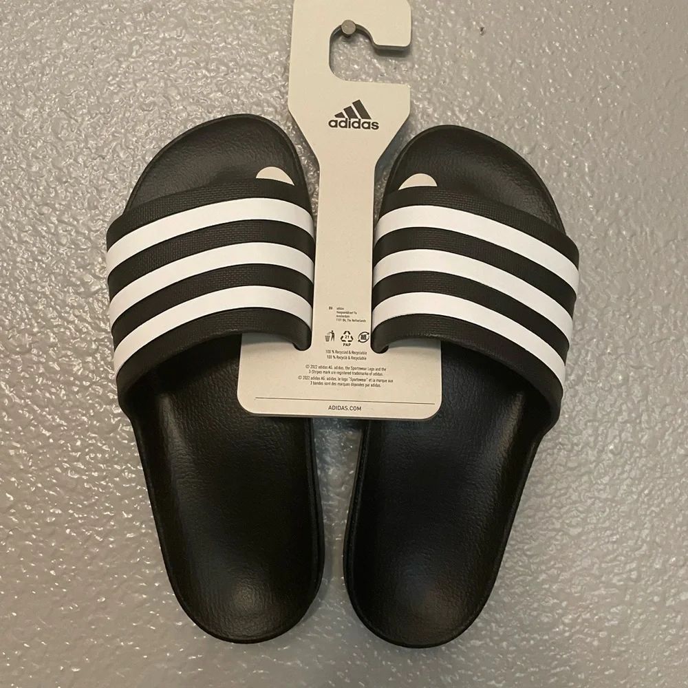 Adidas Men's Striped Black and White Slides